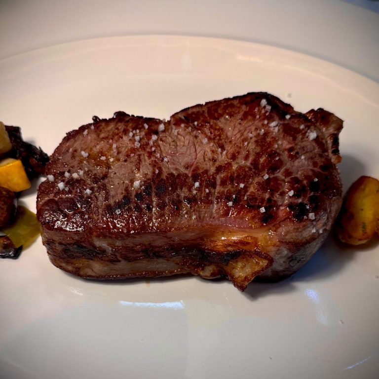 Restaurant-Kupferpfanne-Fuerth-Tischreservierung-Buisnessdinner-Gemuetlich-Gehobene-Kueche-4-Gang-Menue-Hauptgang-Entrecote-Steak.jpeg Restaurant-Kupferpfanne-Fuerth-Tischreservierung-Buisnessdinner-Gemuetlich-Gehobene-Kueche-4-Gang-Menue-Hauptgang-Entrecote-Steak